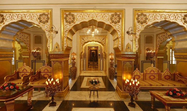 The Shahi Mahal Suite at Raj Palace