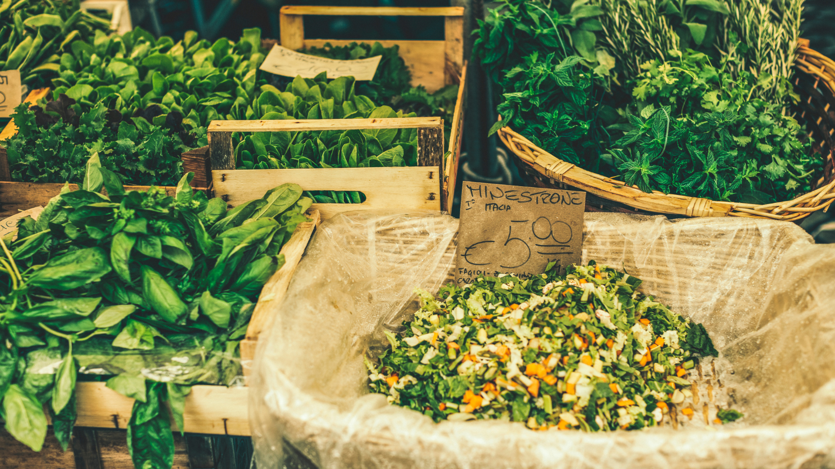 Campo de' Fiori Market In Rome showing different kinds of peppers for sale