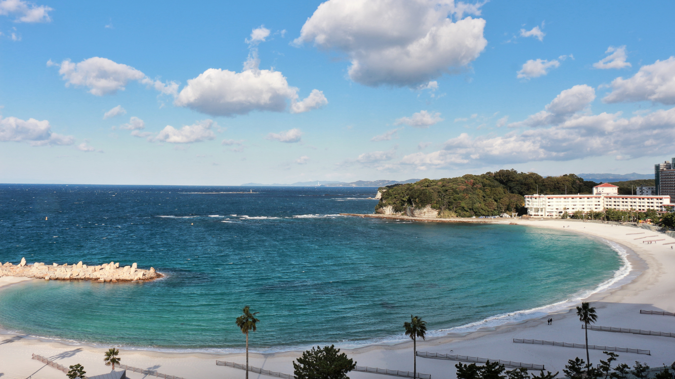 Shirahama Beach: Wakayama