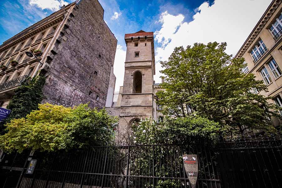 La Tour Jean-Sans-Peur in Paris from the outside looking at the tower