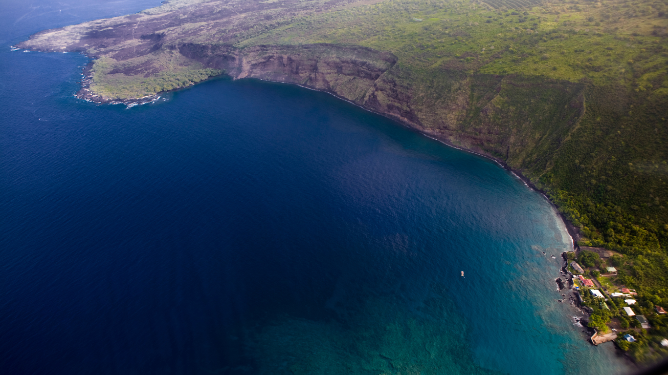 Ariel View of Kealakekua Bay