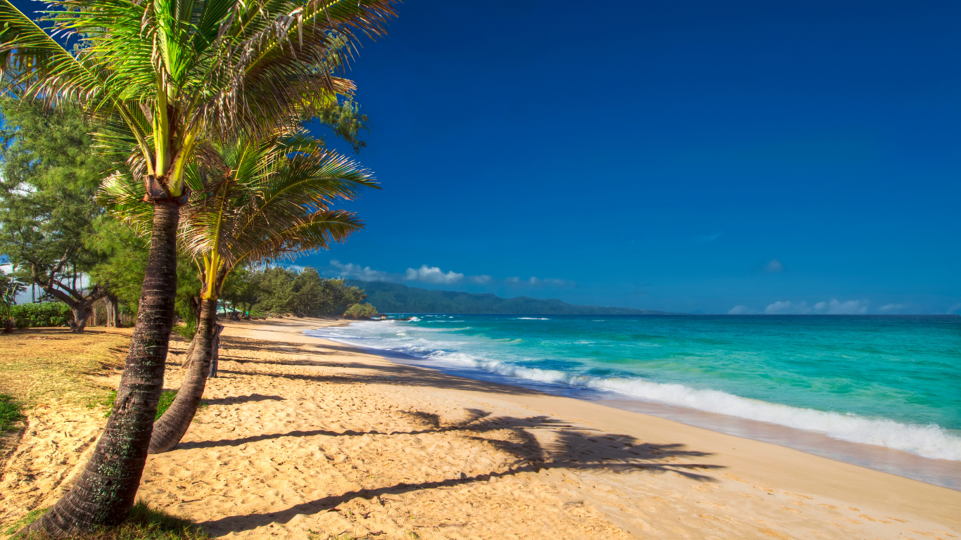 waves crashing on the shores of Paia on Maui's North Shore