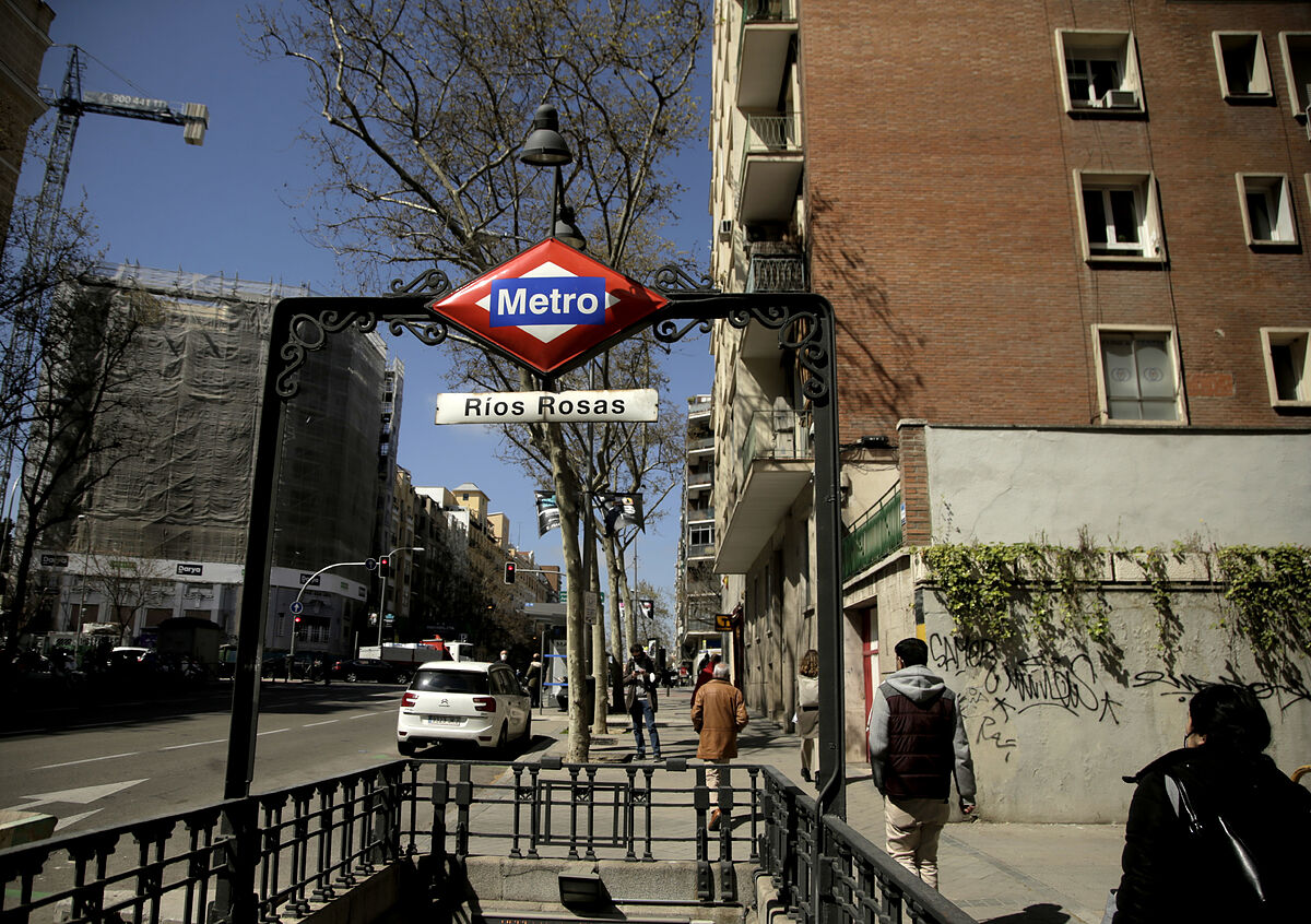 Ríos Rosas Neighborhood In Madrid