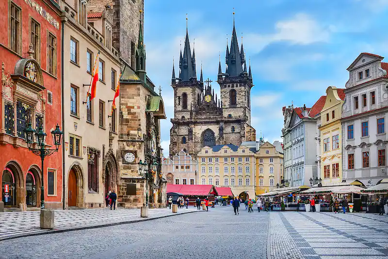 Airfare Alert- Cheap Flights To Prague Czech Republic