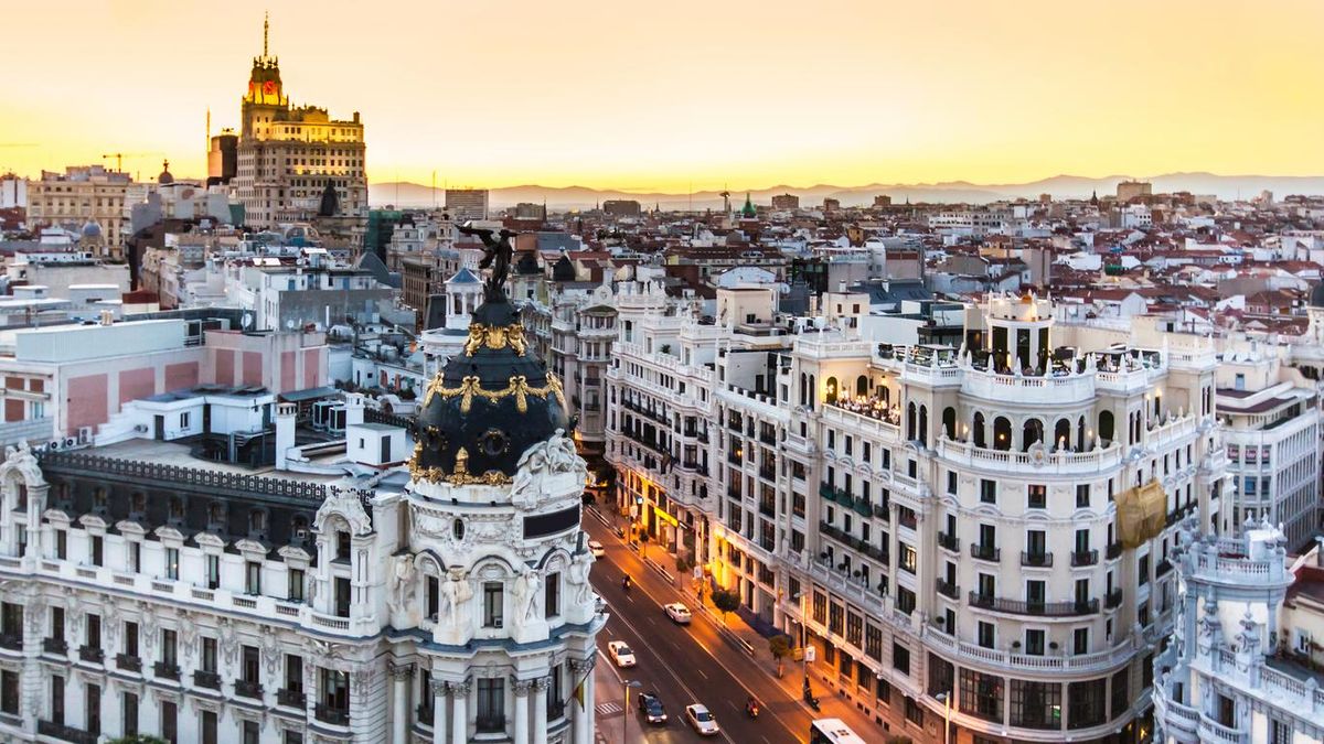 Cheap Flights To Madrid Spain - $400'