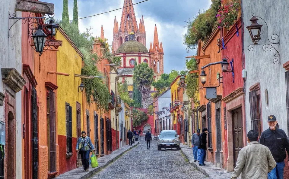 One Of Mexico's Most Beautiful Cities - Guanajuato $200's