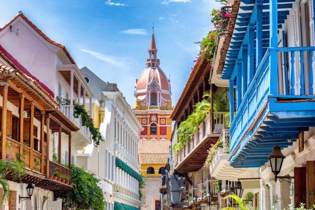 Cheap Flights To Cartagena Colombia - $200's-$300's 🔥