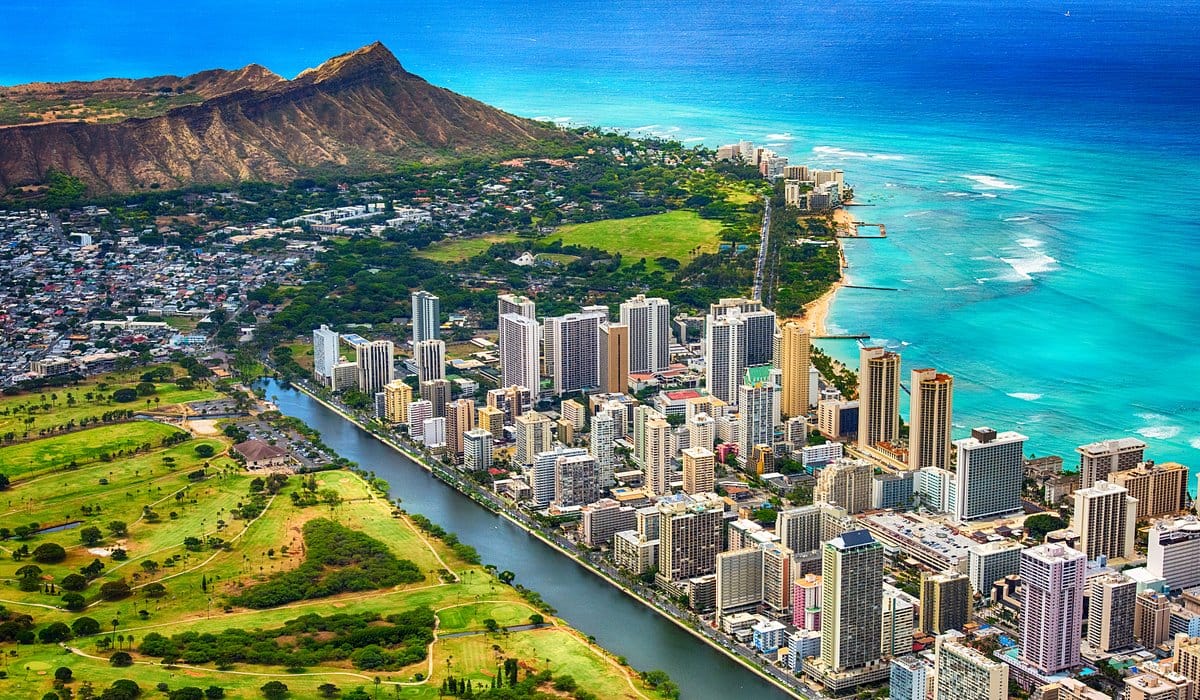 The "Top 10" Things You Must Do When Visiting Oahu