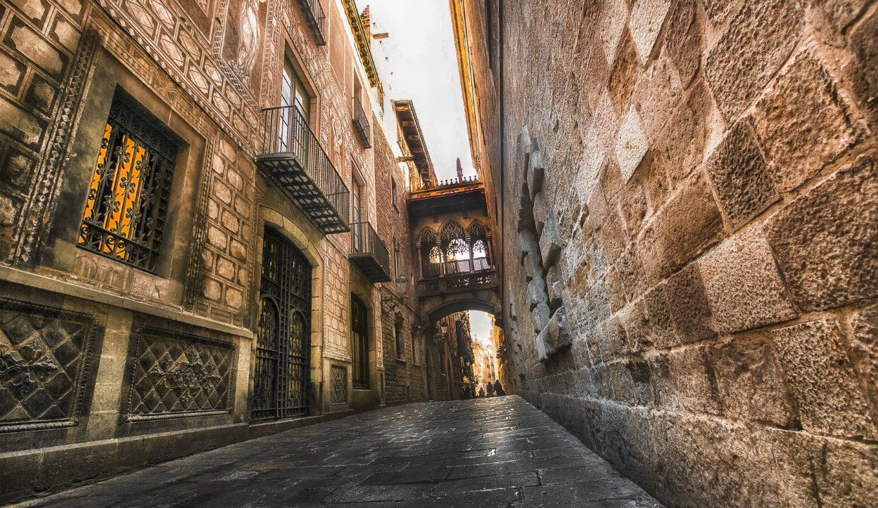 Barcelona's Gothic Quarter: Visitors Guide