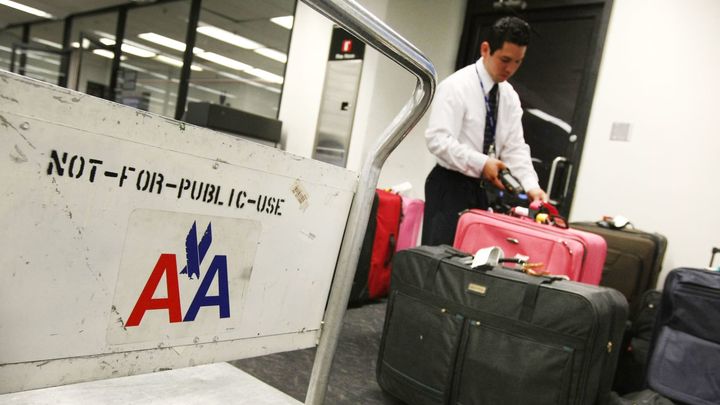 American Airlines Baggage Fees & Policies