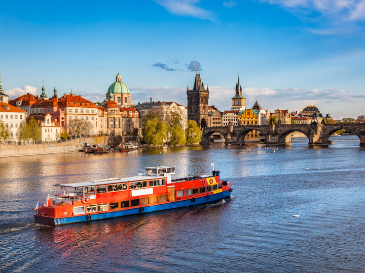 The Cheapest and Most Expensive Times To Visit the Czech Republic