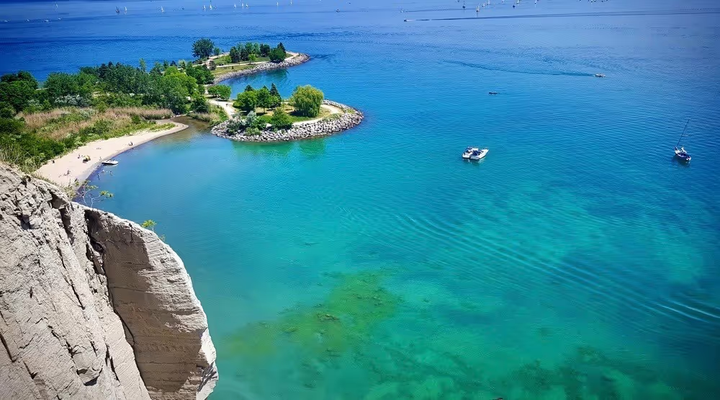 Beautiful Beaches on Lake Ontario - Bluffers Beach Park, Toronto Ontario